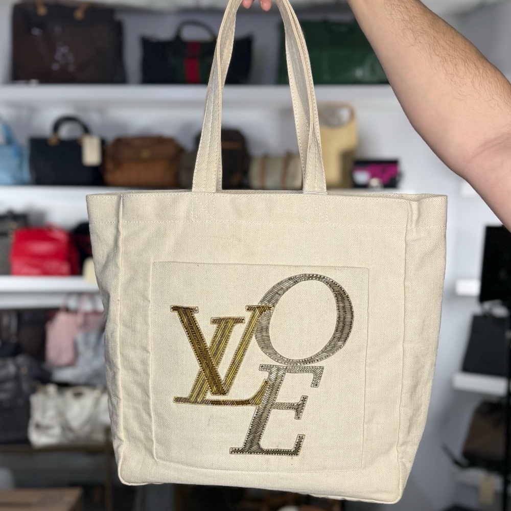 LV RARE TOTE